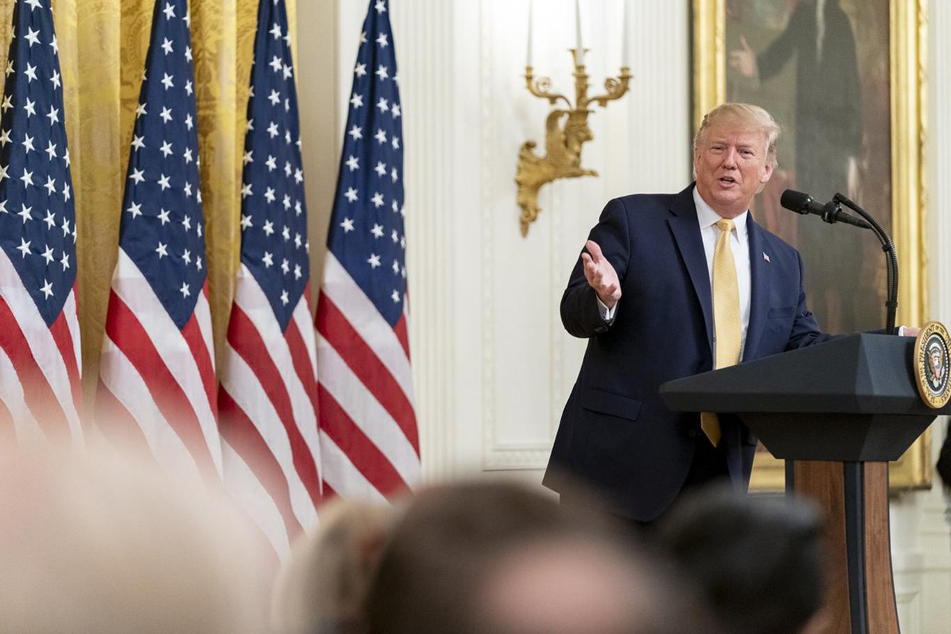 Trump'tan F-35 açıklaması: Milyarlarca dolarlık uçak satmamıza izin verilmiyor Trump'tan F-35 açıklaması: Milyarlarca dolarlık uçak satmamıza izin verilmiyor